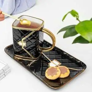 Tasse Sac à Main avec Assiette Cuillere Mug matelassé noir et doré
