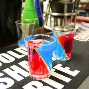 5 Verres shooters twister à double compartiment double chambre