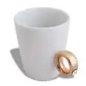 Tasse avec anse en forme de bague mug