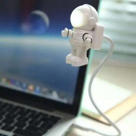 Lampe USB en forme d'astronaute - Totalcadeau