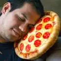 Coussin en forme de pizza pepperoni toucher velours tout doux