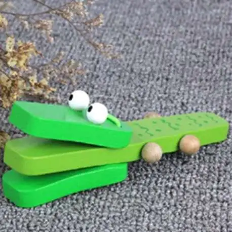 Castagnette en forme de crocodile en bois jeu Montessori