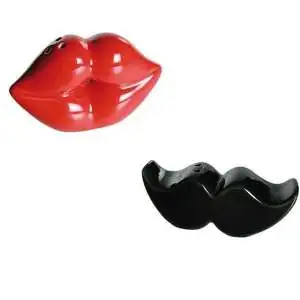 Salière et poivrière bouche et moustache sel et poivre