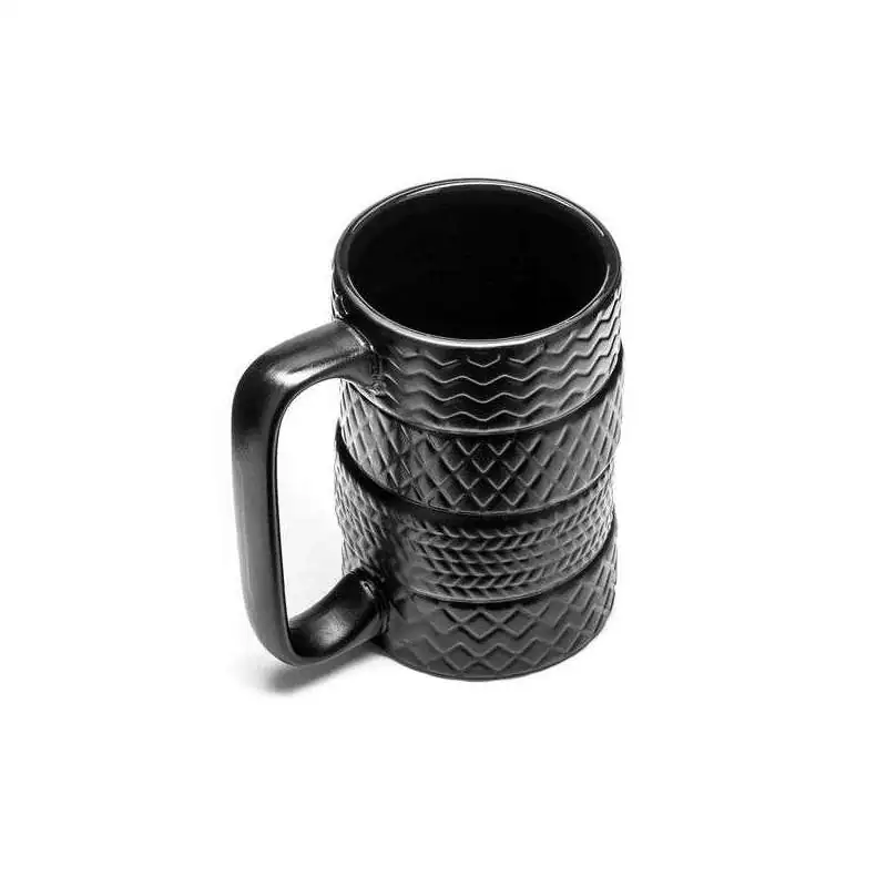 Mug pneus superposés tasse roues de voiture ! - Tasse et Mugs - Achat &  prix