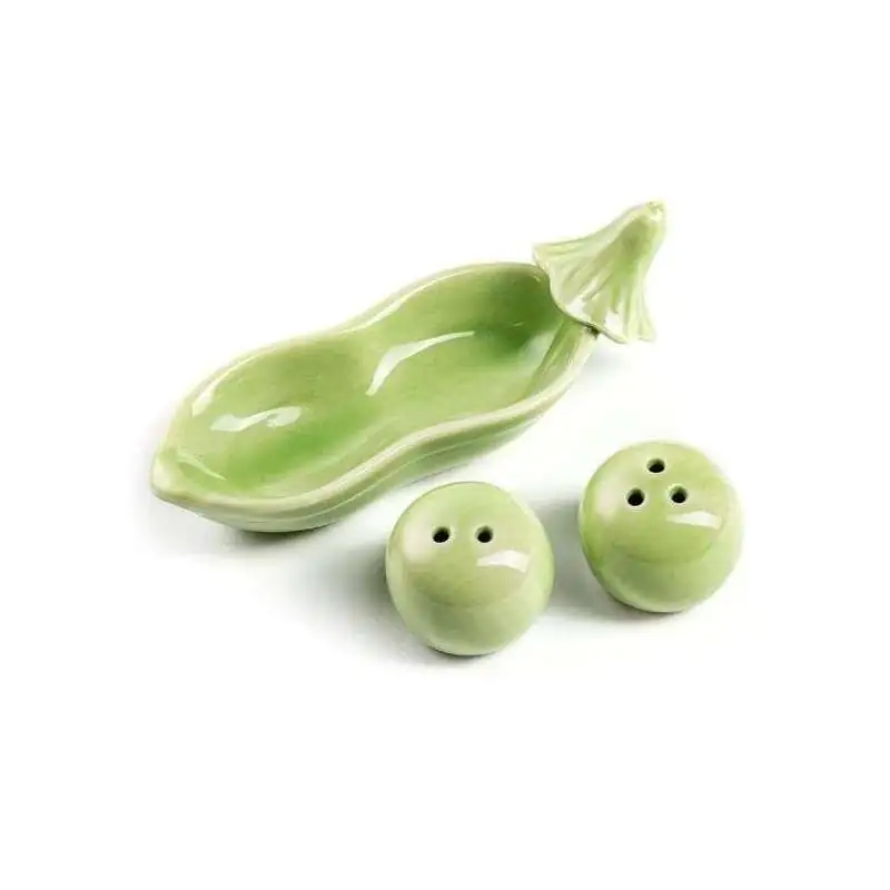 Duo sel poivre petits pois avec cosse saliere poivriere originale -  Totalcadeau