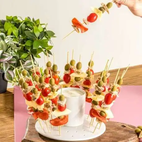 Set présentation pour apéro Dip hérisson 32 piques à brochettes -  Totalcadeau