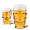 Verre à bière en forme de crâne